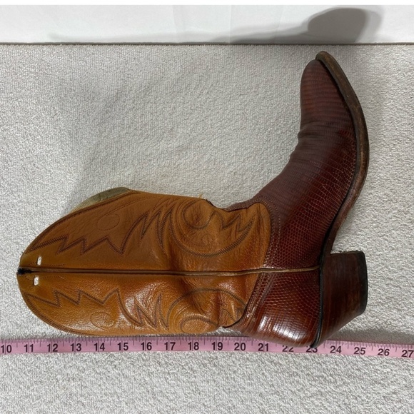 Vintage Leather Western Cowboy Boots With Vibram Soles 8.5 - Picture 10 of 16